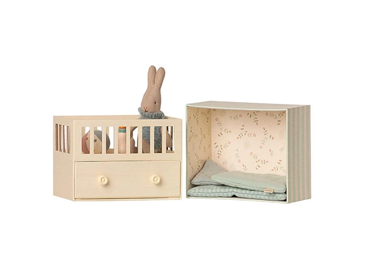 Baby-room-w-Micro-rabbit