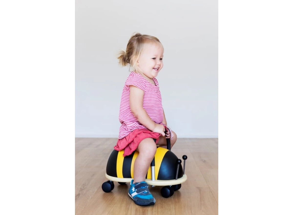 Bee-Small-1-3-j