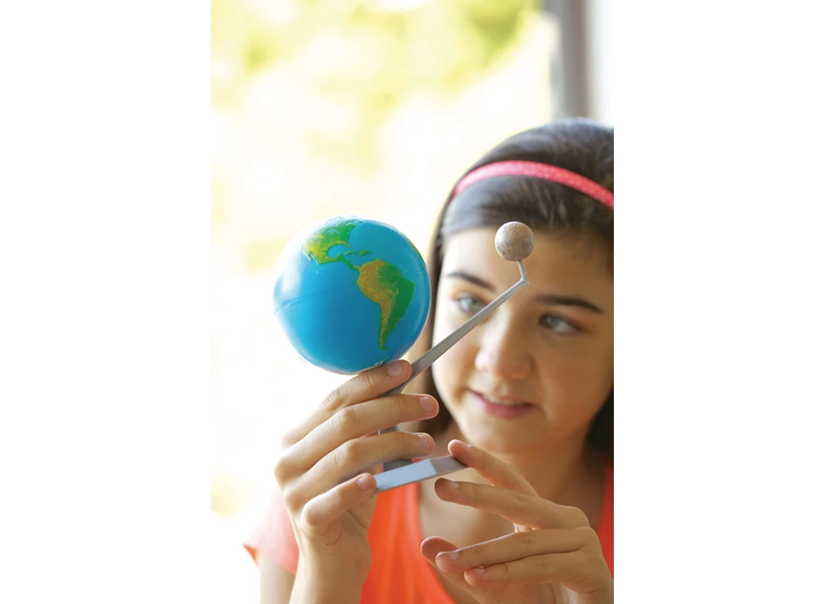 Bouwset-Earth-Moon-making-kit