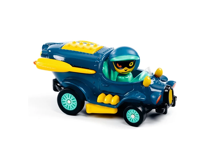 Crazy-Motors-Navy-Flying