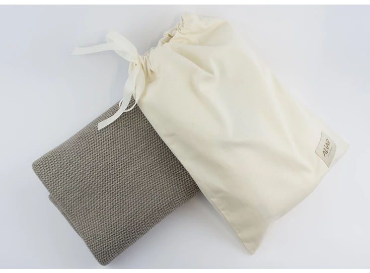 Gebreid-deken-100-Merino-Wol-75x100cm-Beige