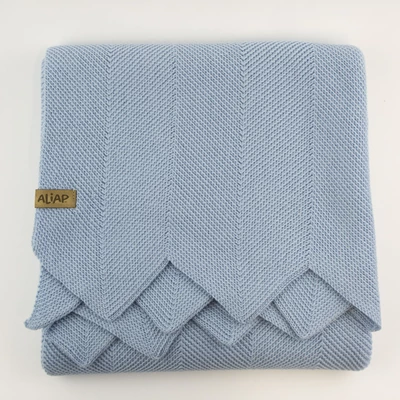 Gebreid-deken-100-Merino-Wol-75x100cm-Blue