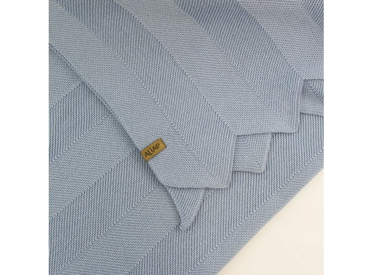 Gebreid-deken-100-Merino-Wol-75x100cm-Blue