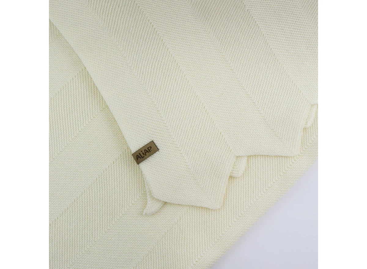 Gebreid-deken-100-Merino-Wol-75x100cm-Cream