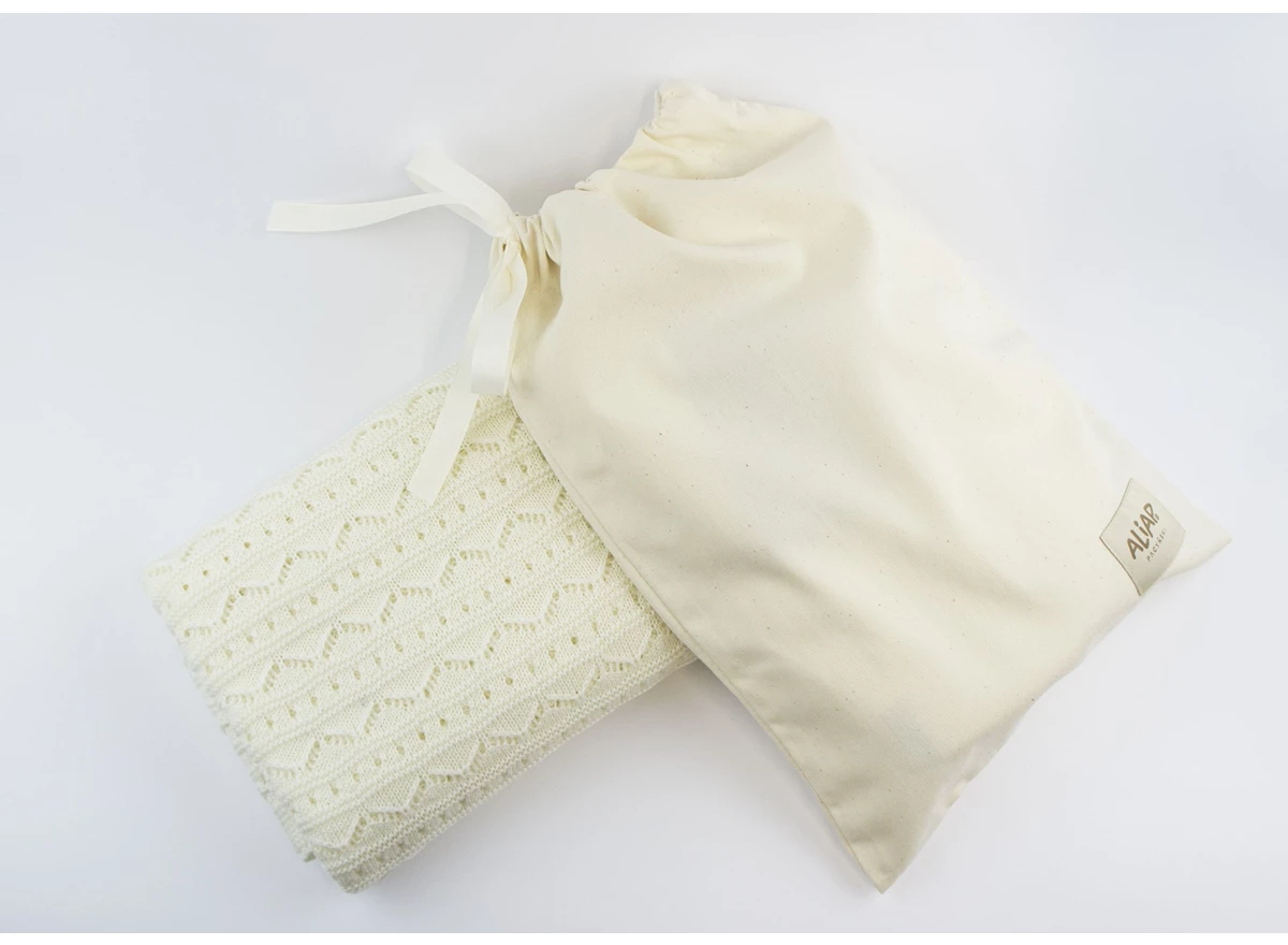Gebreid-deken-100-Merino-Wol-75x100cm-Cream
