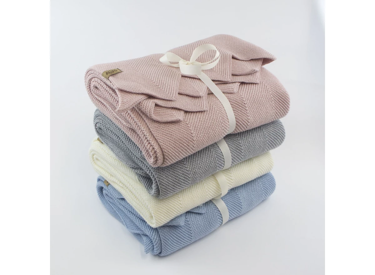 Gebreid-deken-100-Merino-Wol-75x100cm-Grey
