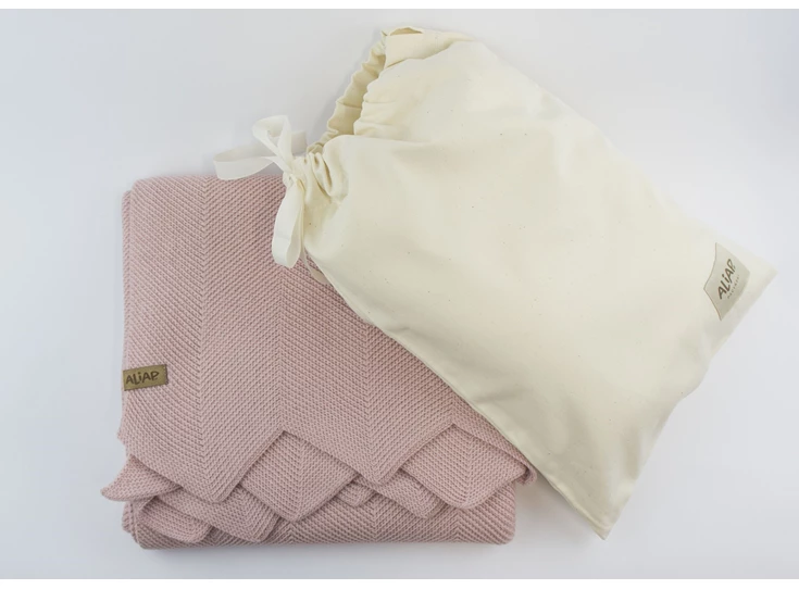 Gebreid-deken-100-Merino-Wol-75x100cm-Pink