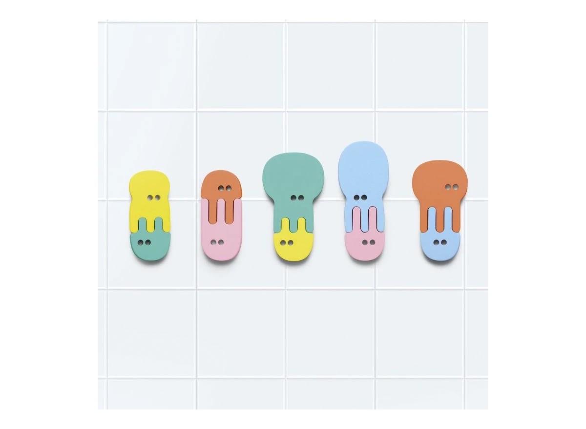 Jellyfish-Bath-Puzzle