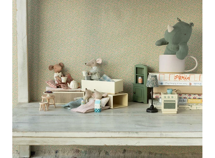 Kleine-Broer-Muis-in-Luciferdoosje