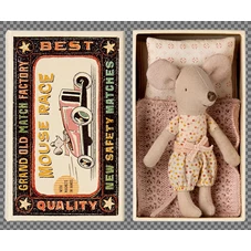 Kleine-Zus-Muis-in-Matchbox