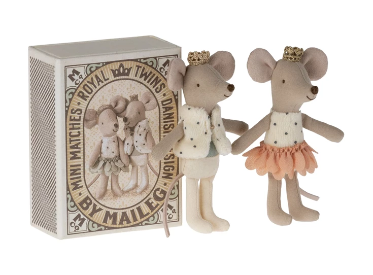Koninklijke-Tweeling-Muizen-Zusje-en-Broertje-in-Doosje