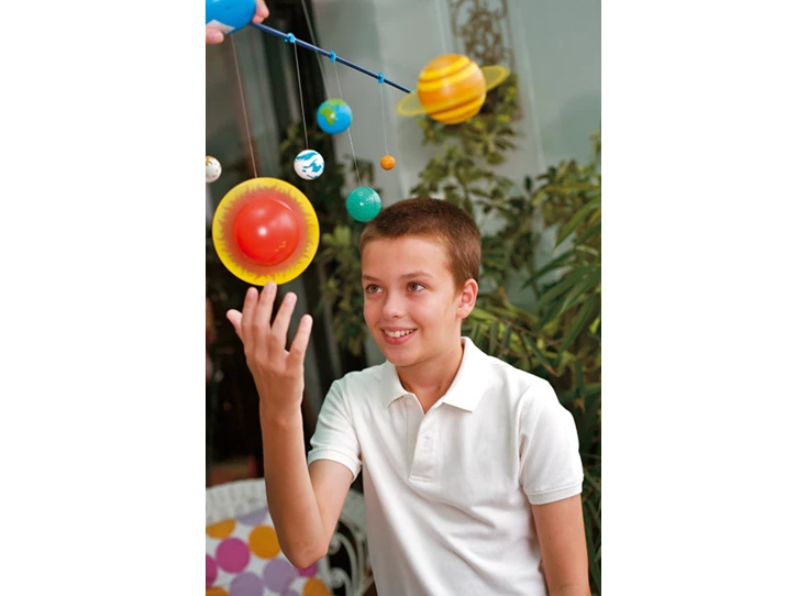 Make-Play-Zonnestelsel-Mobiel