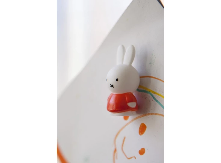 Nijntje-Magneet-4-in-blister-2-Rood-1-Blauw-1-Geel-H4-6-2-5-CM