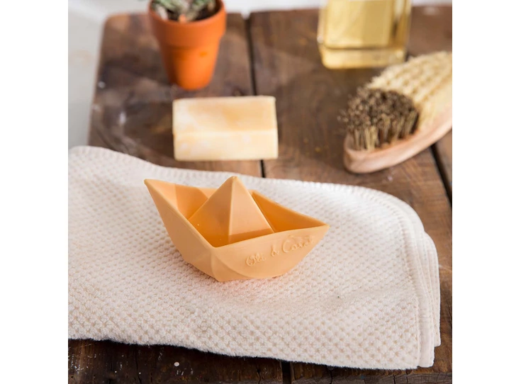 Origami-Boat-Nude-Badspeeltje