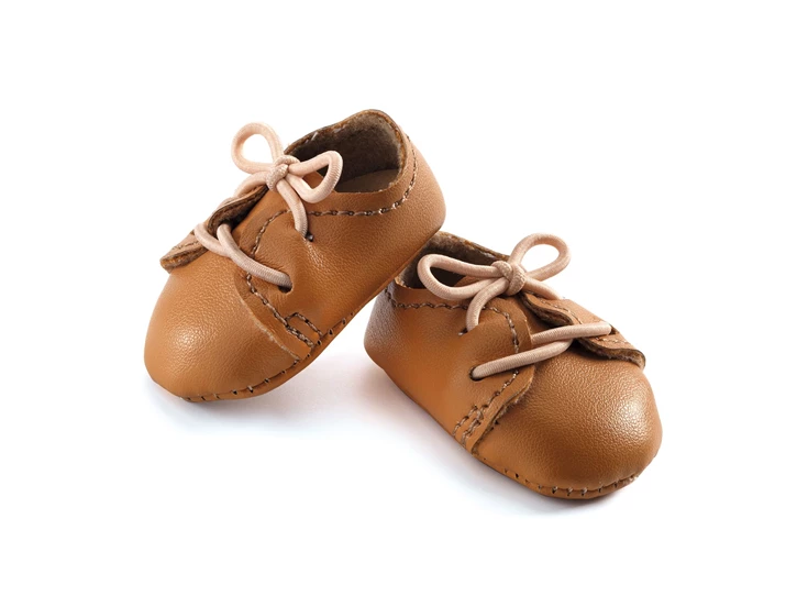 Pomea-Schoentjes-Bruin