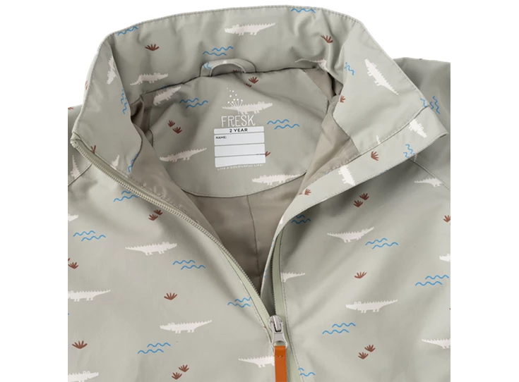 Regenpak-Crocodile-4j