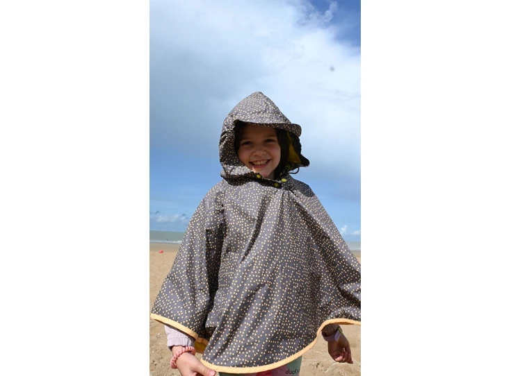 Regenponcho-Puck-2j