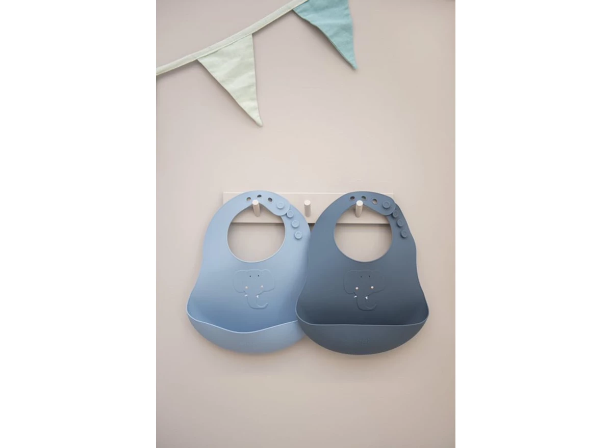 Silicone-bib-2-pack-Mrs-Elephant