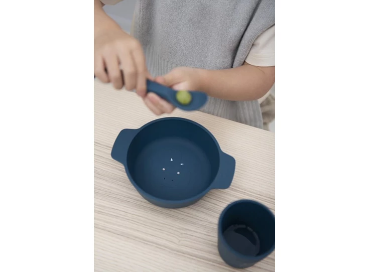 Silicone-bowl-Mrs-Elephant