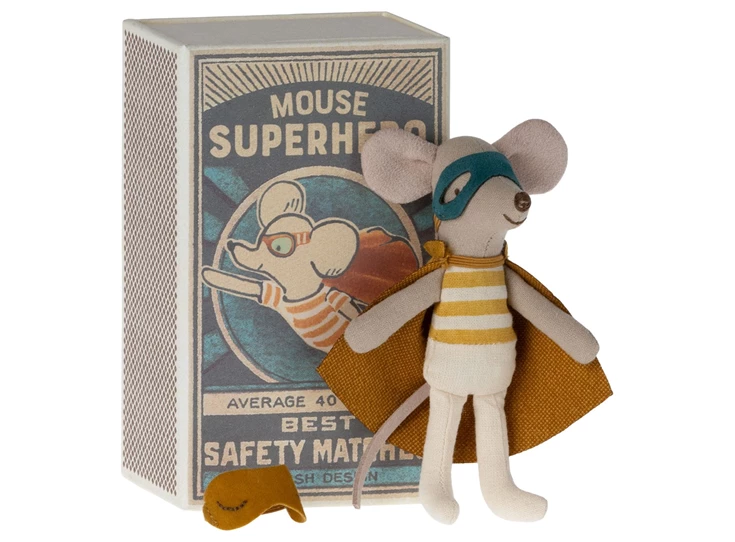 Superheld-Muis-Broertje-in-Luciferdoosje
