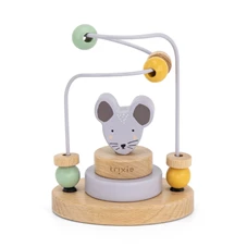 Wooden-beads-maze-Mrs-Mouse
