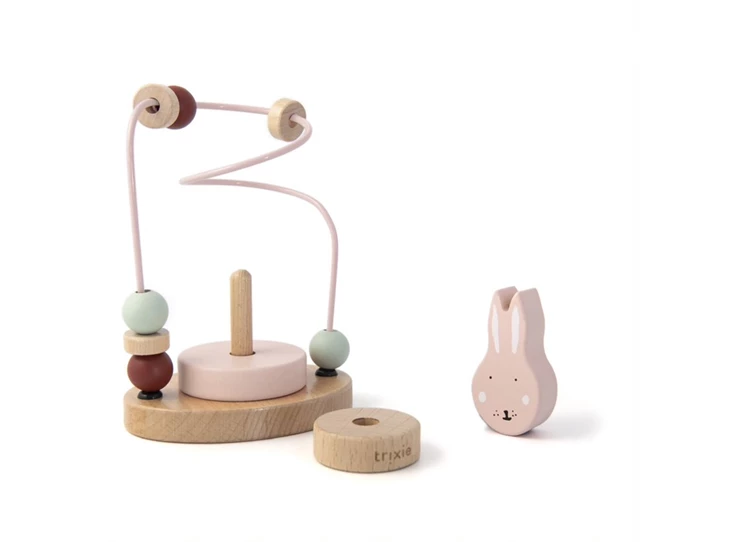 Wooden-beads-maze-Mrs-Rabbit