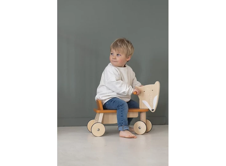 Wooden-bicycle-4-wheels-Mr-Fox