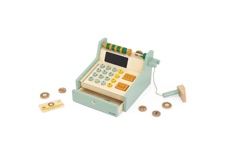 Wooden-cash-register-with-accessories