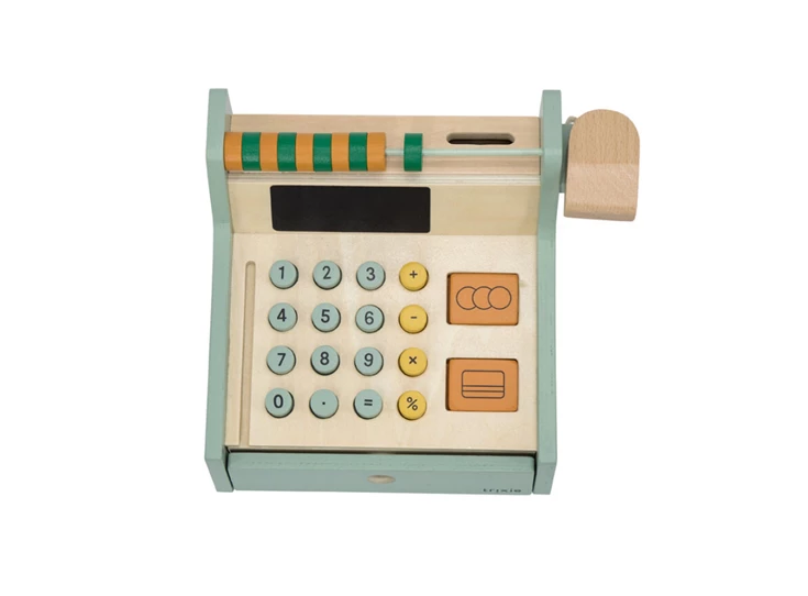 Wooden-cash-register-with-accessories