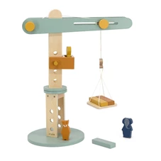 Wooden-construction-crane