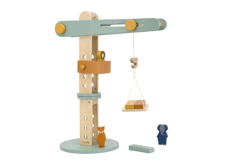 Wooden-construction-crane