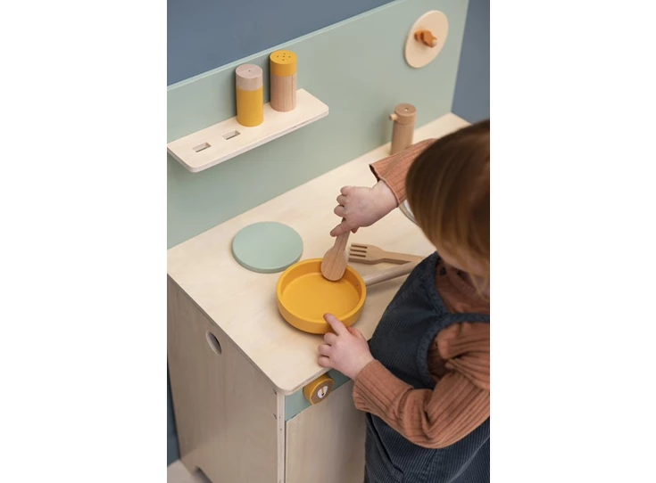Wooden-cooking-set-Mr-Lion