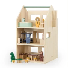 Wooden-play-house-with-accessories