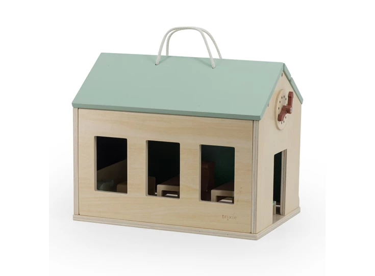 Wooden-school-with-accessories