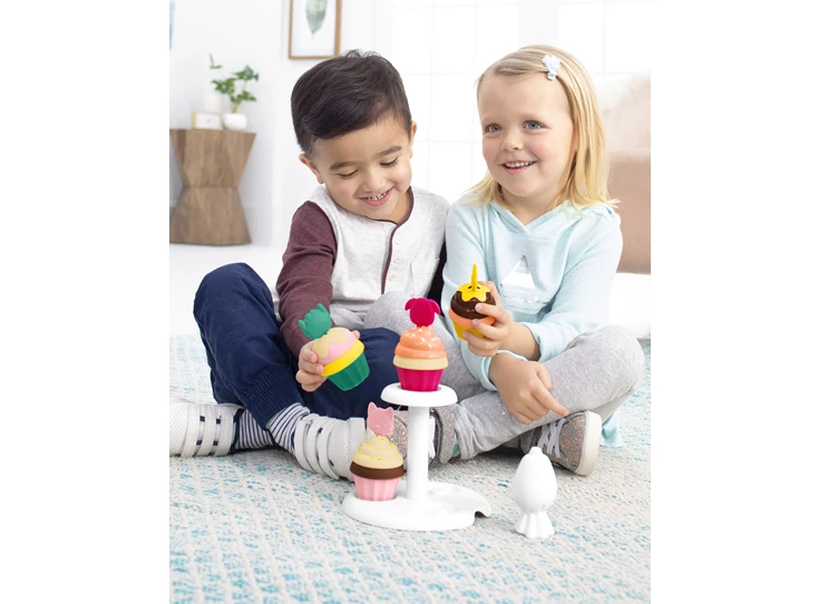 Zoo-Sort-and-Stack-Cupcakes